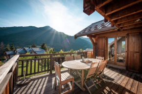 Chalet Hibou, large chalet with mountain views and close to slopes